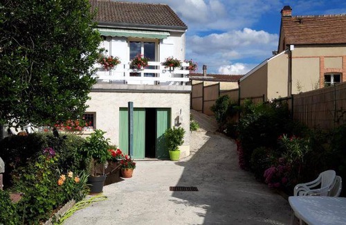 Champillon House | 80 m² House ∙ 2 bedrooms ∙ 5 guests