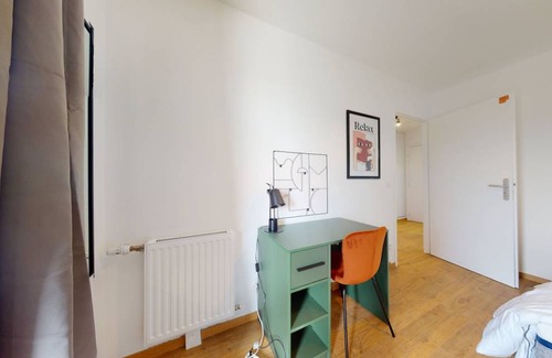 La Courneuve Resort | 80 m² Private room ∙ 1 bedroom ∙ 2 guests