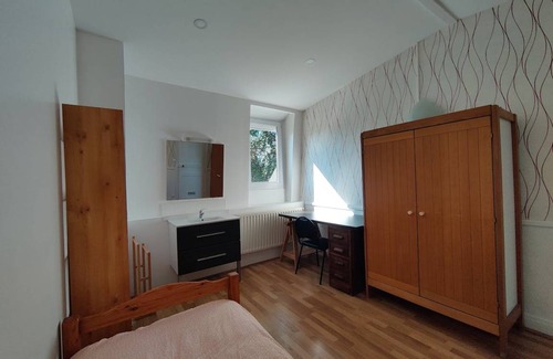 Mons-en-Baroeul Resort | 80 m² Private room ∙ 1 bedroom ∙ 6 guests