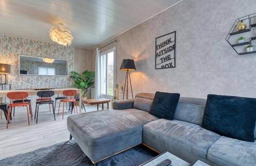 Val-de-Reuil House | 85 m² House ∙ 4 bedrooms ∙ 8 guests