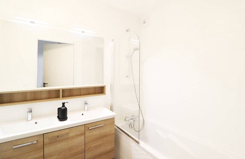 Schiltigheim Resort | 85 m² Private room ∙ 1 bedroom ∙ 4 guests
