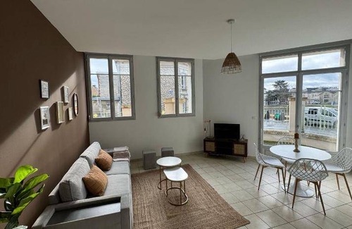 Soissons Apartment | 88 m² Apartment ∙ 3 bedrooms ∙ 7 guests