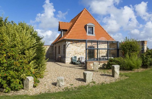 Saint-Aubin-sur-Mer House | 88 m² House ∙ 3 bedrooms ∙ 7 guests