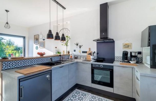 Mesbrecourt-Richecourt House | 90 m² House ∙ 2 bedrooms ∙ 2 guests