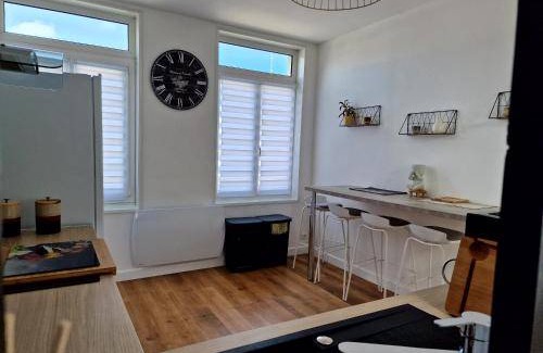 Dunkerque Centre Apartment | 90 m² Apartment ∙ 3 bedrooms ∙ 6 guests