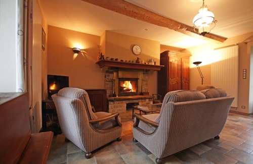 Bion House | 90 m² Gîte ∙ 2 bedrooms ∙ 5 guests