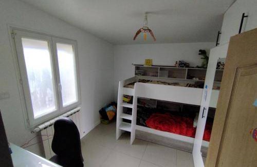 Goussainville House | 90 m² House ∙ 1 bedroom ∙ 9 guests