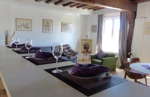 La Roche-Guyon Apartment | 95 m² Apartment ∙ 1 bedroom ∙ 4 guests