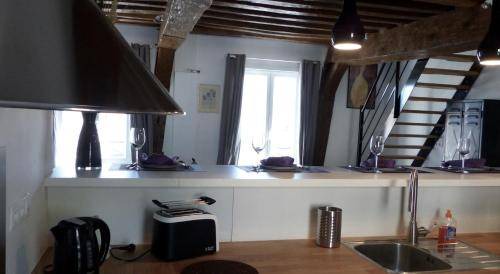 La Roche-Guyon Apartment | 95 m² Apartment ∙ 1 bedroom ∙ 4 guests