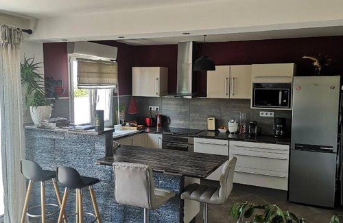 Saint-Martin-Boulogne Apartment | 95 m² Apartment ∙ 2 bedrooms ∙ 4 guests