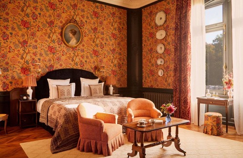 Cernay-la-Ville Hotel | Abbaye des Vaux De Cernay by Paris Society