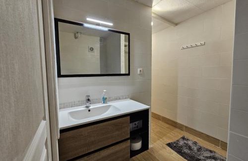 Argenteuil Apartment | Amazing location-T3 Near Paris, Parking, Garden