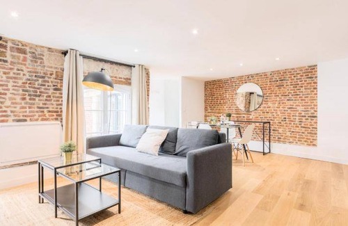 Old Lille Apartment | Apartment ∙ 1 bedroom ∙ 2 guests