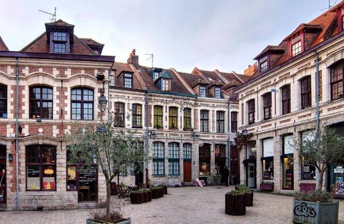 Old Lille Apartment | Apartment ∙ 1 bedroom ∙ 2 guests