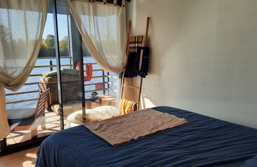 Vaux-sur-Seine Apartment | Apartment ∙ 8 guests