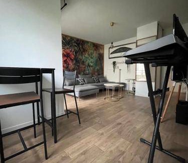 Enghien-les-Bains Apartment | Apartment ∙ 1 bedroom ∙ 2 guests