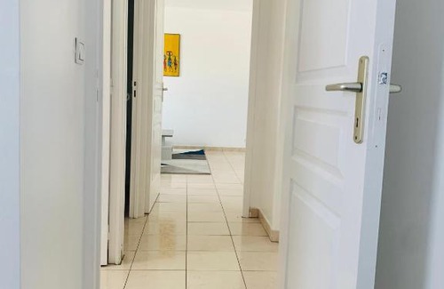 Melun Apartment | Appart 1 salon 1 chambre immeuble très calme