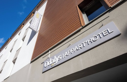 Bourg-l'Eveque Apartment | Appart Hotel Odalys City Rennes Lorgeril