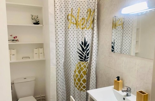 Faubourg de l'Arche Apartment | Appartement Calme et Chaleureux Proche de Paris