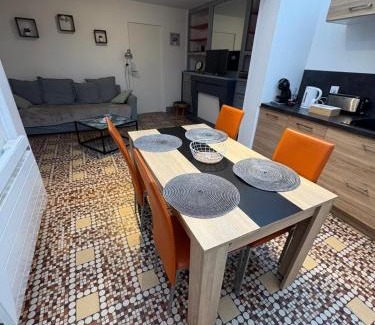 Saint-Omer Apartment | Appartement Le Valbelle RDC Centre Ville Saint-Omer