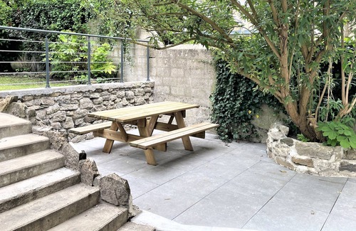 Ville Haute Apartment | At the Family Shelter of the Basilica