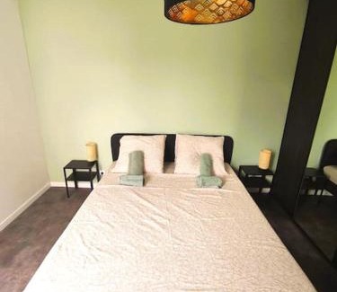 Vaires-sur-Marne Apartment | Au calme sur le canal et proche Disney