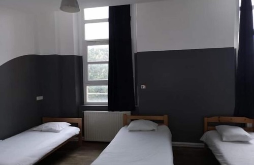 Saint-Honore - Jeanne d'Arc Hostel | Auberge de Jeunesse HI Amiens