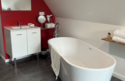 Isques Bed & Breakfast | Aux Charmes