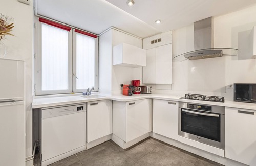 Saint-Merri Apartment | Bahia, 2BR/1BA, 7 people