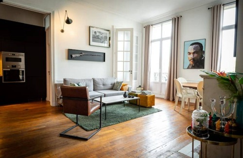 Reims City Centre House | Beautiful apartment in the heart of La cité des Sacres