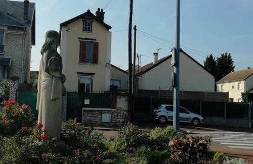 Mantes-la-Jolie Bed & Breakfast | Bed and breakfast ∙ 2 guests