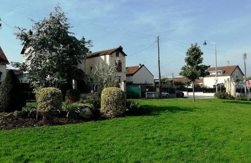 Mantes-la-Jolie Bed & Breakfast | Bed and breakfast ∙ 2 guests