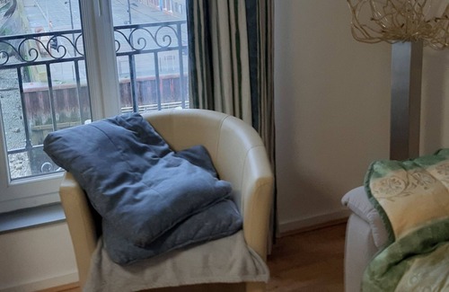 Le Treport Apartment | Bright apartment, town centre, facing the sea, touristic site & many activities