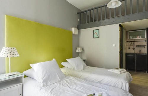 Lille Centre Ville Apartment | Bright studio close to the stations in Central Lille - Welkeys