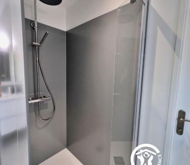 Saint-Denis-d'Anjou House | Chez Valentin, jusqu'à 9 personnes