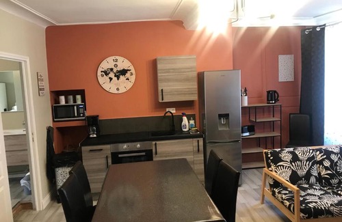 Ville Haute Apartment | Comme à la maison