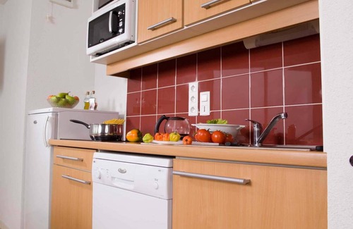 Cayeux-sur-Mer Condo | Condo ∙ 2 bedrooms ∙ 8 guests