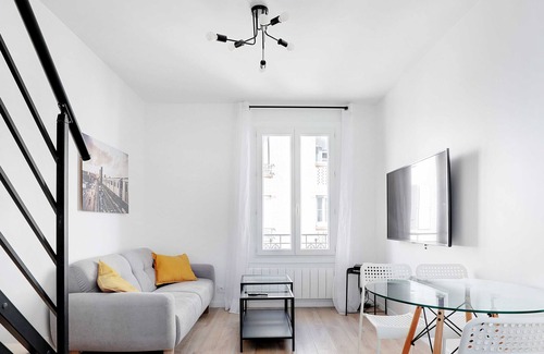 Levallois-Perret Apartment | Cosy duplex 2BDR Levallois / So Ouest - BAIL MOBILITE