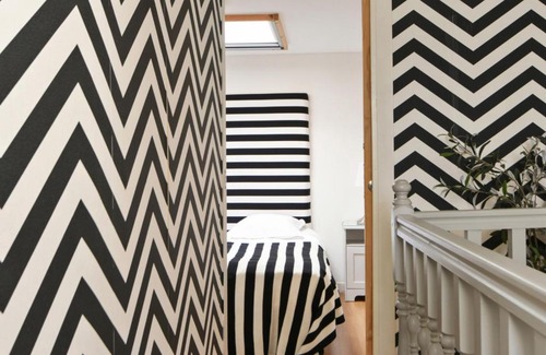 Lille Centre Ville Apartment | Cozy flat close to stations and Old Lille - Welkeys