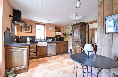 Ponts sur Seulles Villa | Elegant Manor Retreat Normandy