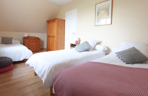 Tingry Other | Fabulous rural holiday home near many beautiful beaches. 5 bedrooms.