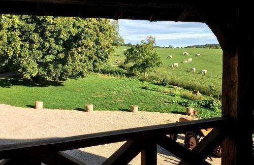 Saint-Christophe-en-Brionnais Bed & Breakfast | 35 m² Bed and breakfast ∙ 4 guests
