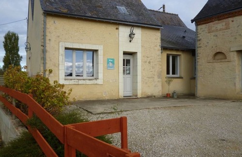 Saint-Christophe-en-Champagne Cottage | Cozy Gîte with Private Bathrooms, Terrace, and Garden near Le Mans - Sleeps 8