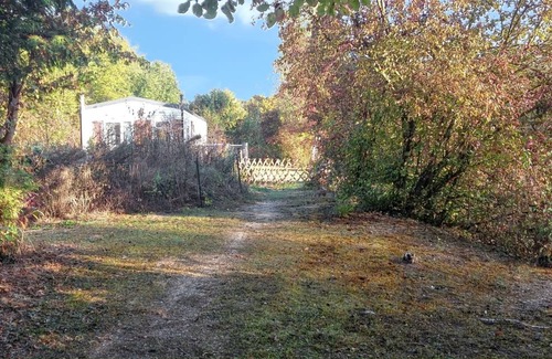 Saint-Hilaire-sous-Romilly House | 33 m² House ∙ 2 bedrooms ∙ 6 guests