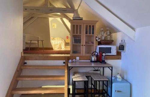 Saint-Lubin-des-Joncherets Bed & Breakfast | 60 m² Bed and breakfast ∙ 5 guests