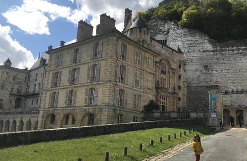 Sainte-Genevieve-les-Gasny Bed & Breakfast | 120 m² Bed and breakfast ∙ 3 bedrooms ∙ 6 guests