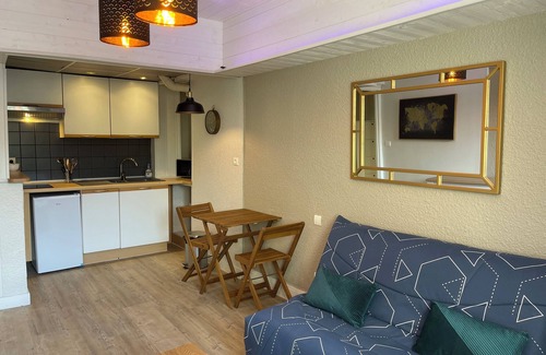 Montlucon Apartment | Furnished and equipped T2 with superb view of the Cher river