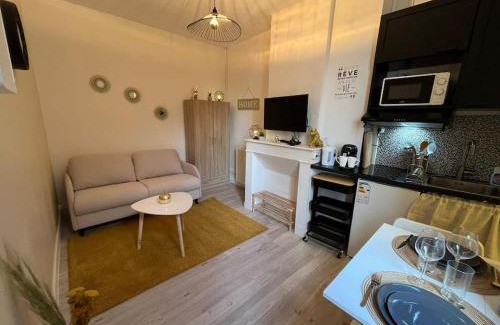 Douai Apartment | Gîte Le Nid Douillet 18m2 2 personnes