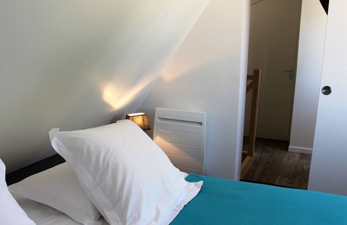 Wattignies Cottage | Gîte FermeEnsuite with garden and terrace
