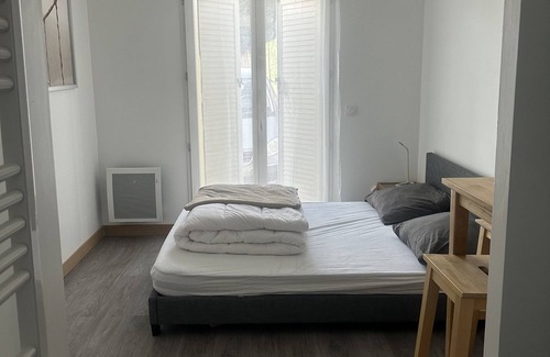 Sermaise House | Home - Independent room 10 minutes from Rer C and Dourdan
